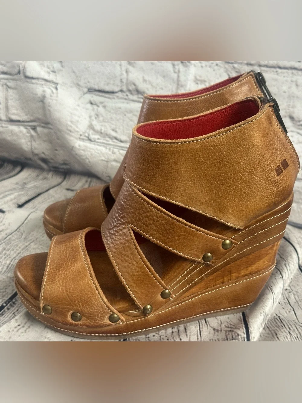 Bed Stu Tan Leather Strappy Wedge Sandals with Red Lining
